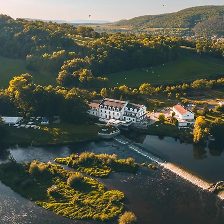 Romantic Mlyn Hotel