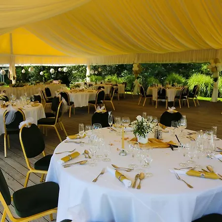 Hotell Romantic Mlyn 4*