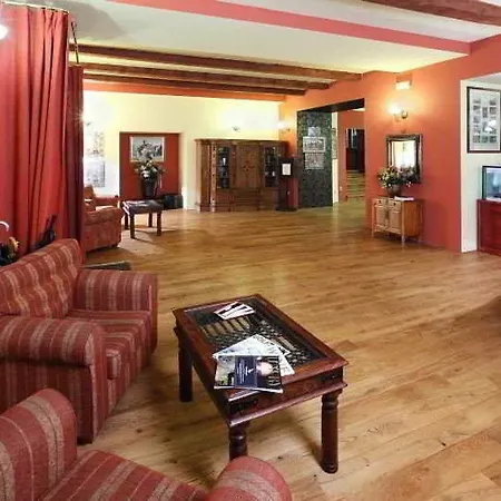 Hotell Romantic Mlyn