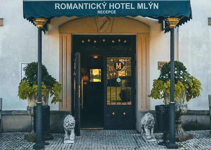 Romantic Mlyn