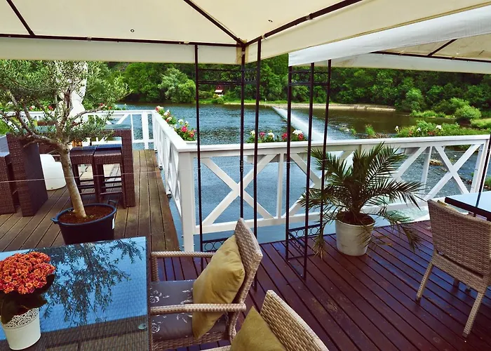 فندق Romantic Mlyn 4*